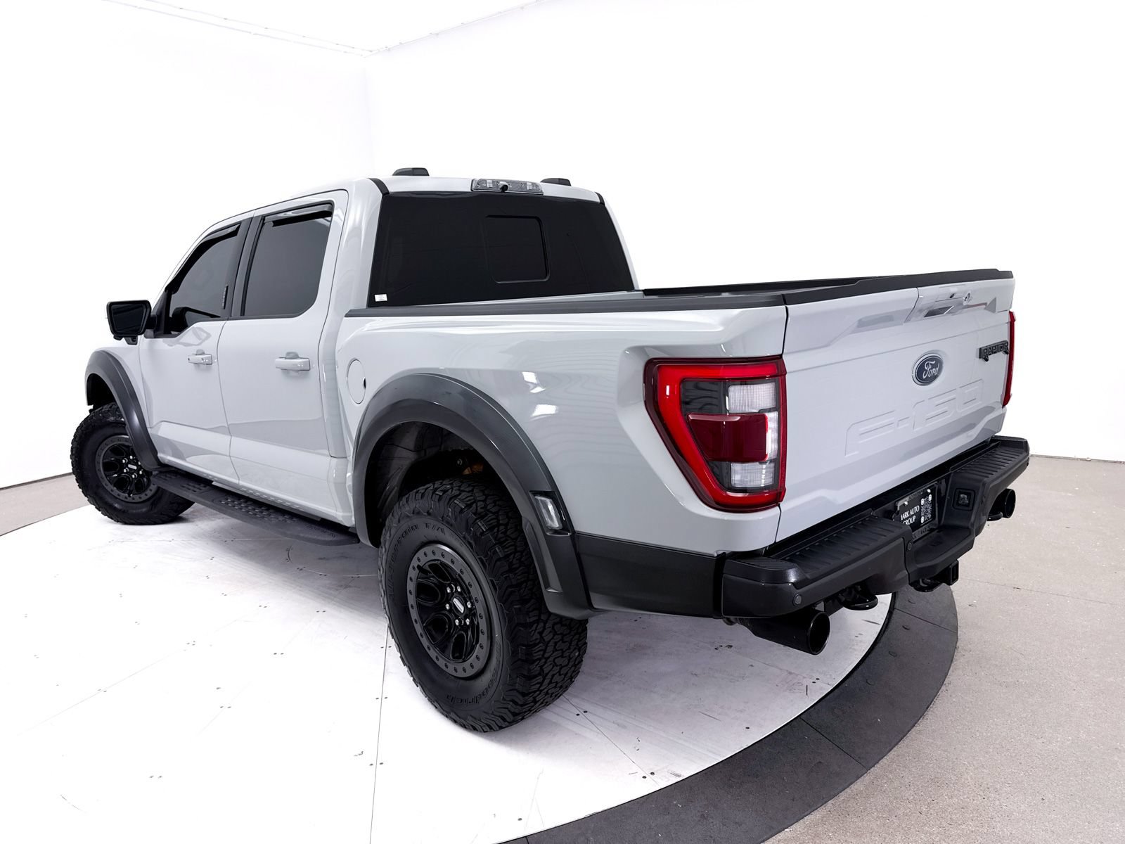 Used 2023 Ford F150 Raptor w/ Raptor Carbon Fiber Package AWD/4WD image 2