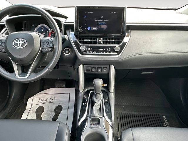 Used 2023 Toyota Corolla Cross XLE FWD image 11