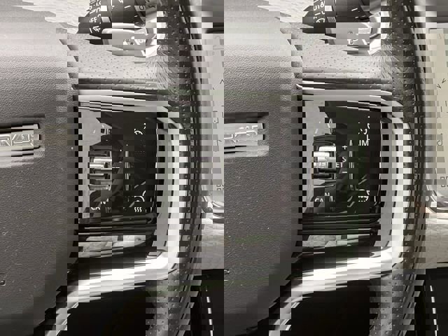 Used 2022 Land Rover Range Rover Evoque R-Dynamic S image 14