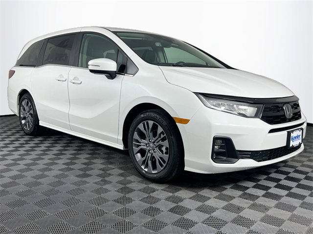 New 2026 Honda Odyssey Touring image 8