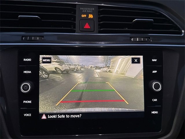 Used 2020 Volkswagen Tiguan SEL Premium R-Line image 21