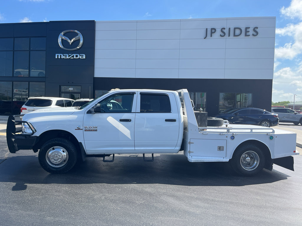 Used 2014 RAM 3500 Tradesman w/ Chrome Appearance Group AWD/4WD image 2