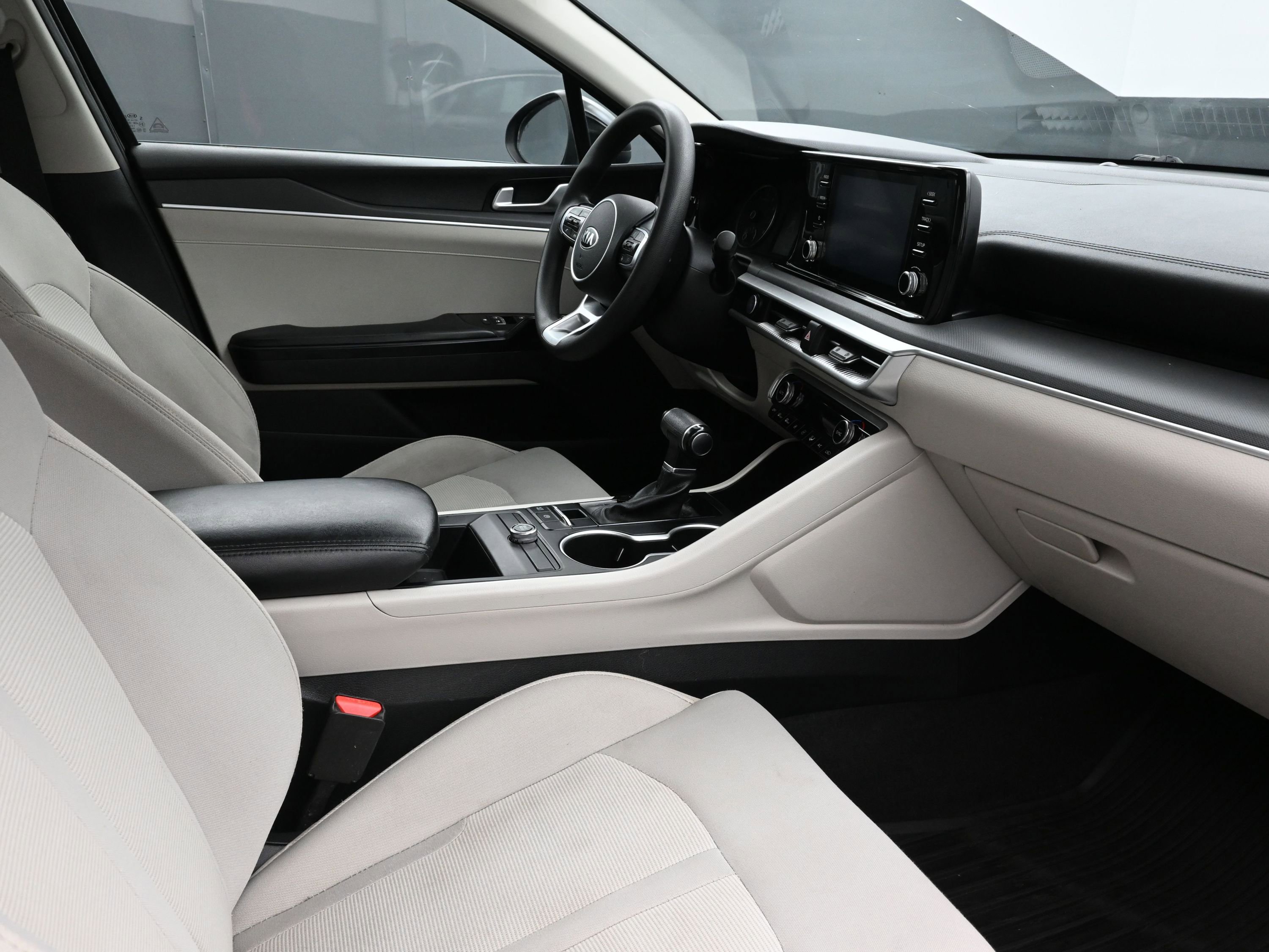 Used 2021 Kia K5 LXS image 26