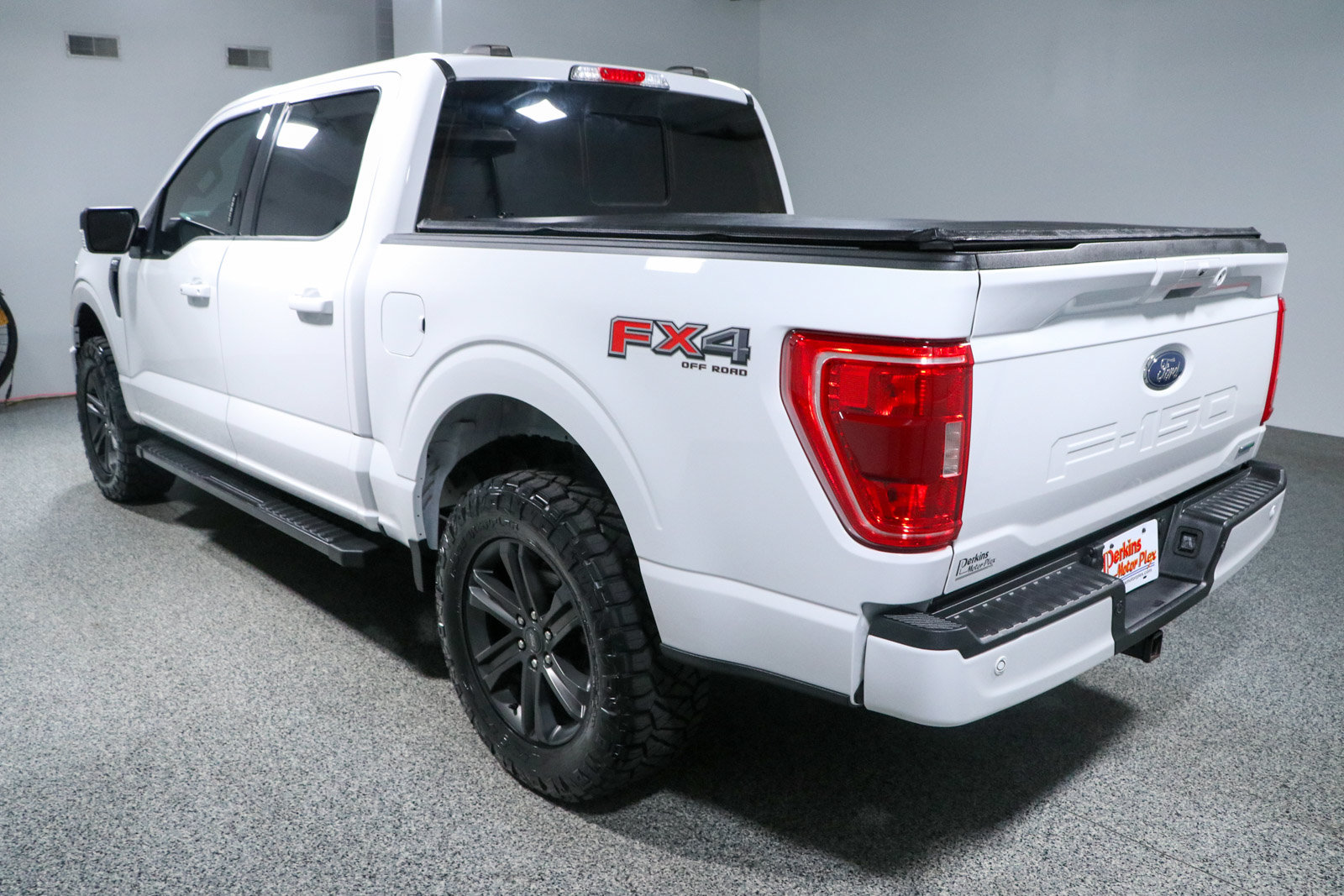 Used 2021 Ford F150 XLT w/ Equipment Group 302A High AWD/4WD image 10