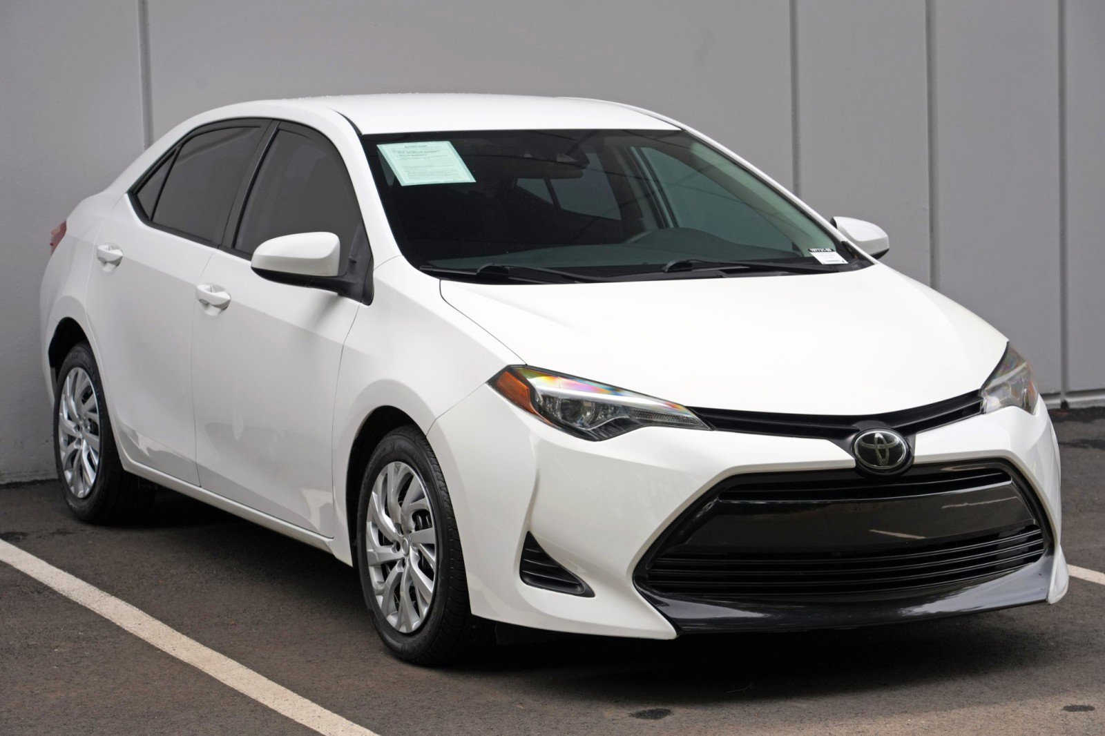 Used 2019 Toyota Corolla LE w/ Carpet Mat Package (TMS) FWD image 45