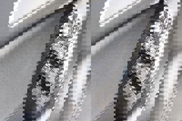 Used 2018 MAZDA MAZDA3 Sport image 9