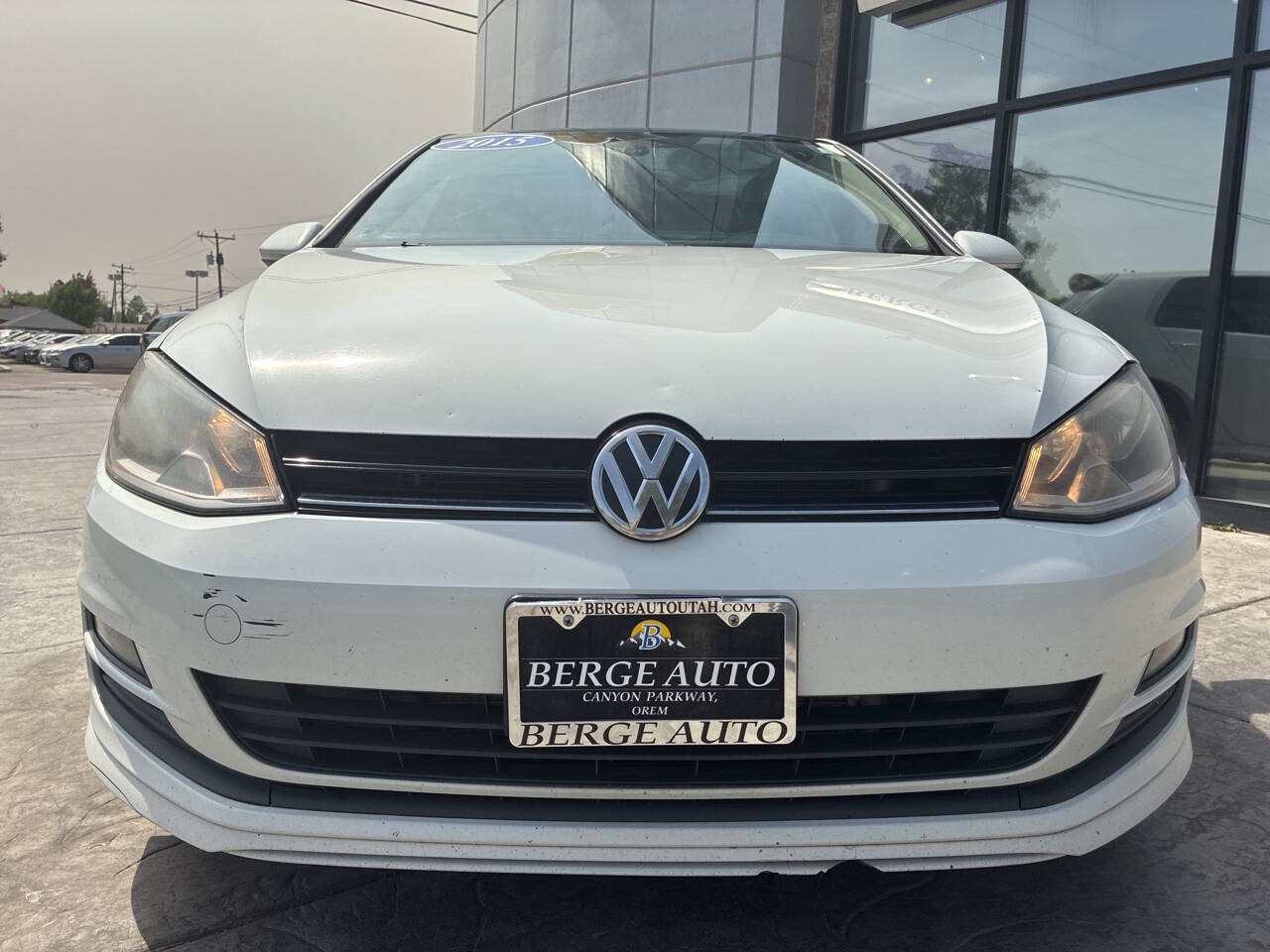 Used 2015 Volkswagen Golf SE w/ Golf Sport Package FWD image 2