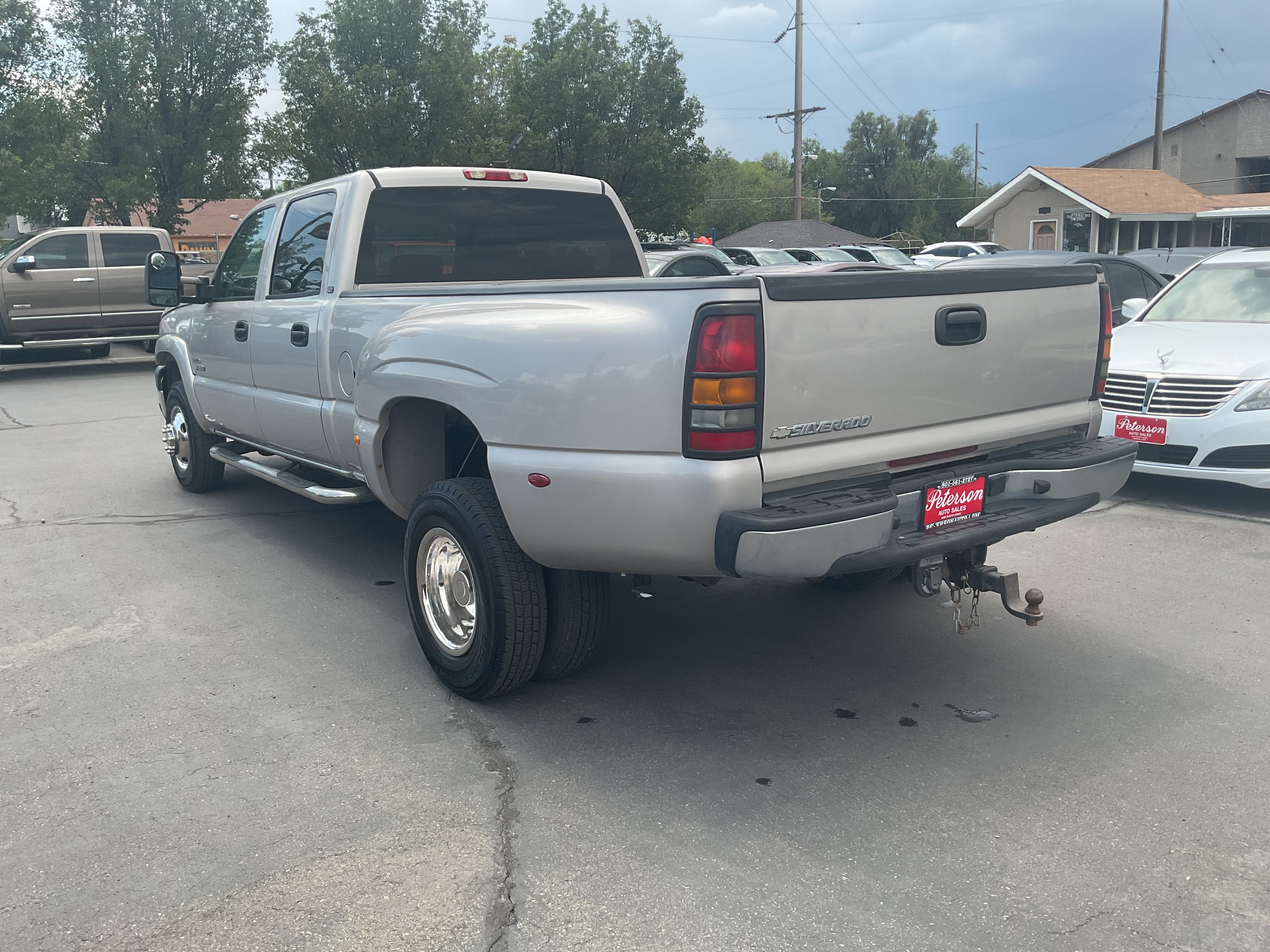 Used 2006 Chevrolet Silverado 3500 LT w/ Heavy-Duty Power Package RWD image 6