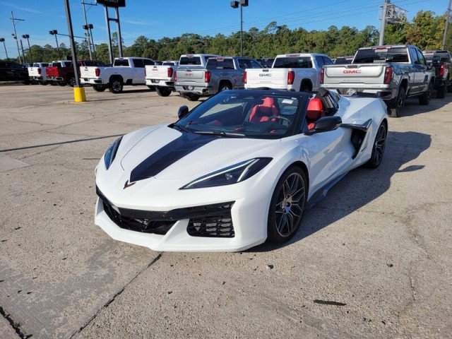Used 2024 Chevrolet Corvette Z06 image 6