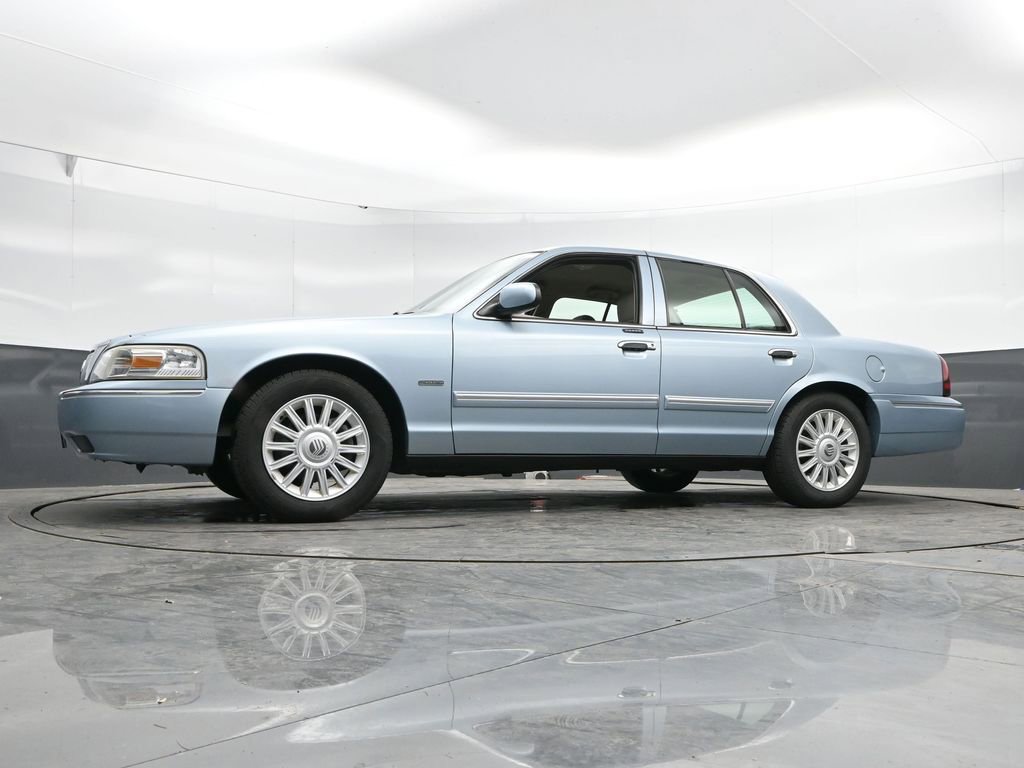 Used 2009 Mercury Grand Marquis LS RWD image 41