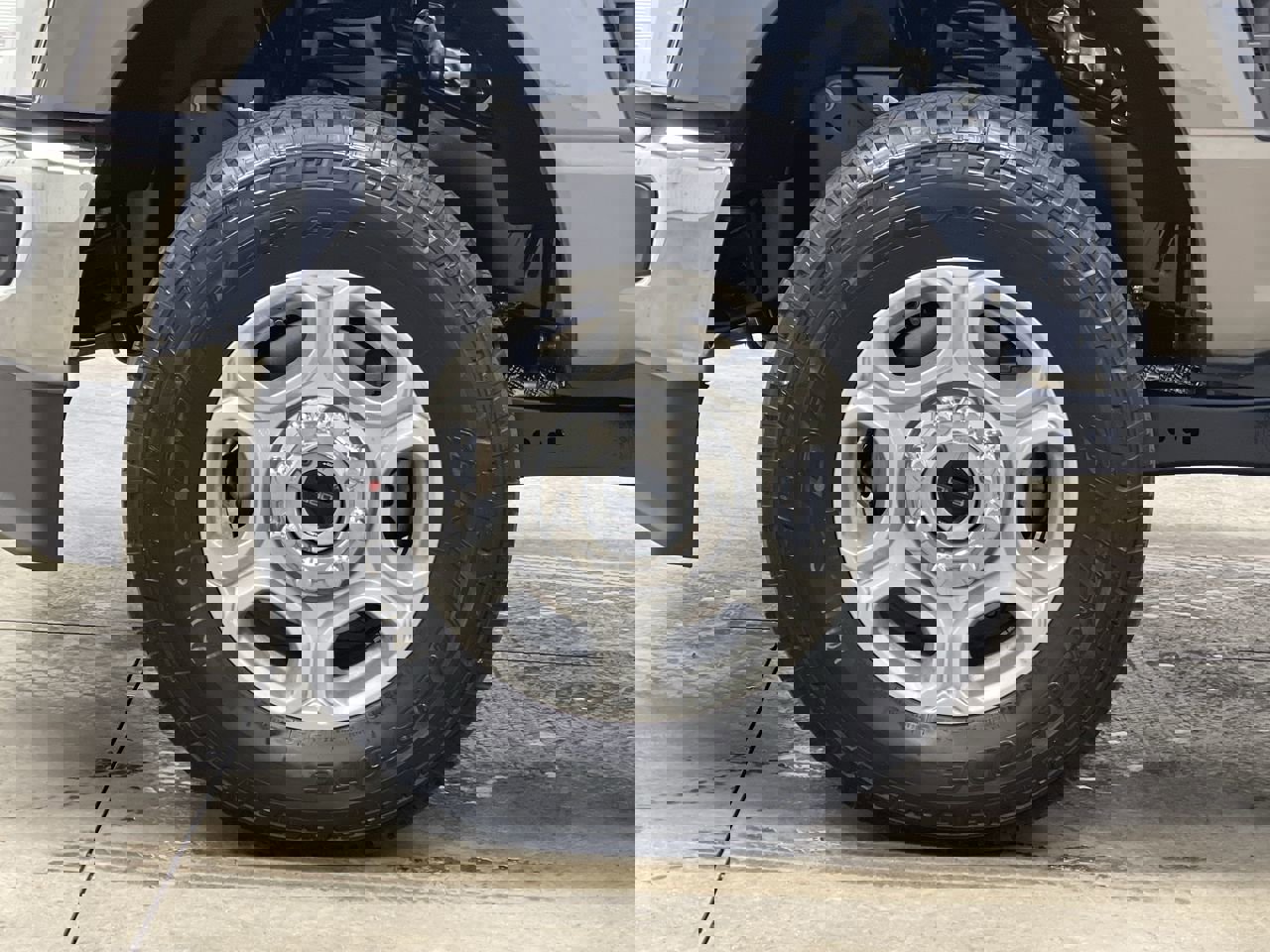 New 2026 Ford F350 XLT image 10