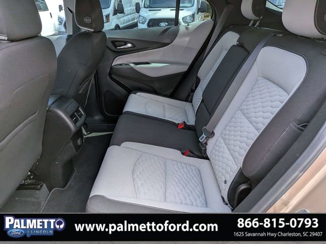 Used 2018 Chevrolet Equinox LS AWD/4WD image 12