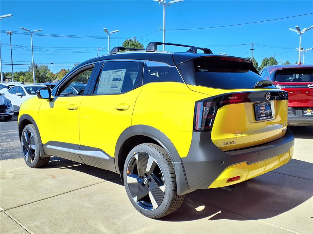 New 2026 Nissan Kicks SR image 8