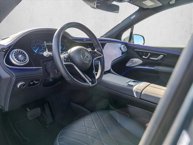 Used 2025 Mercedes-Benz EQS 580 4MATIC SUV image 20