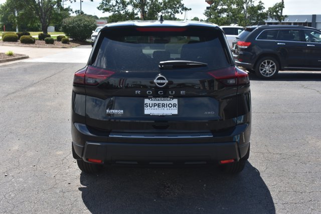 New 2026 Nissan Rogue SV AWD/4WD image 6