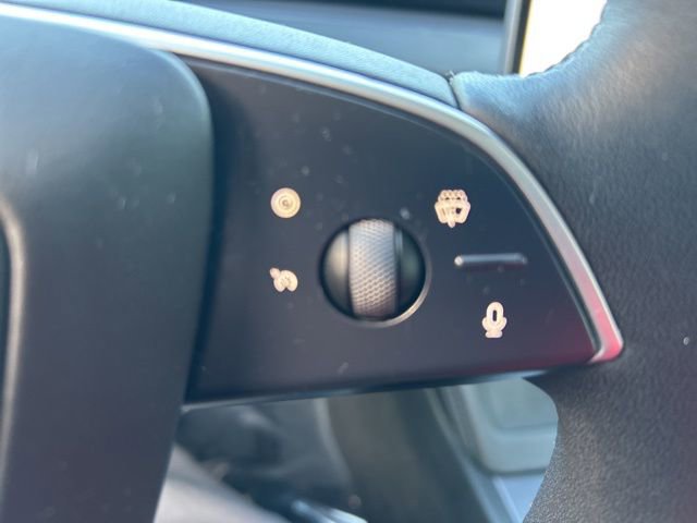 Used 2025 Tesla Model 3 Long Range image 24