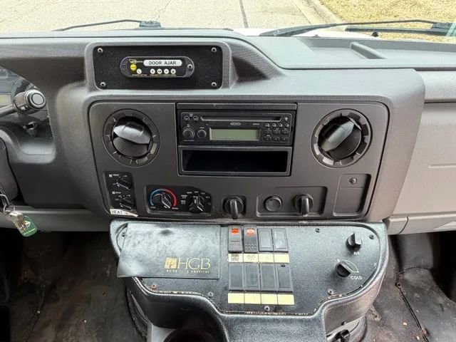 Used 2013 Ford E-350 and Econoline 350 Super Duty w/ Shuttle Bus Prep Pkg RWD image 24