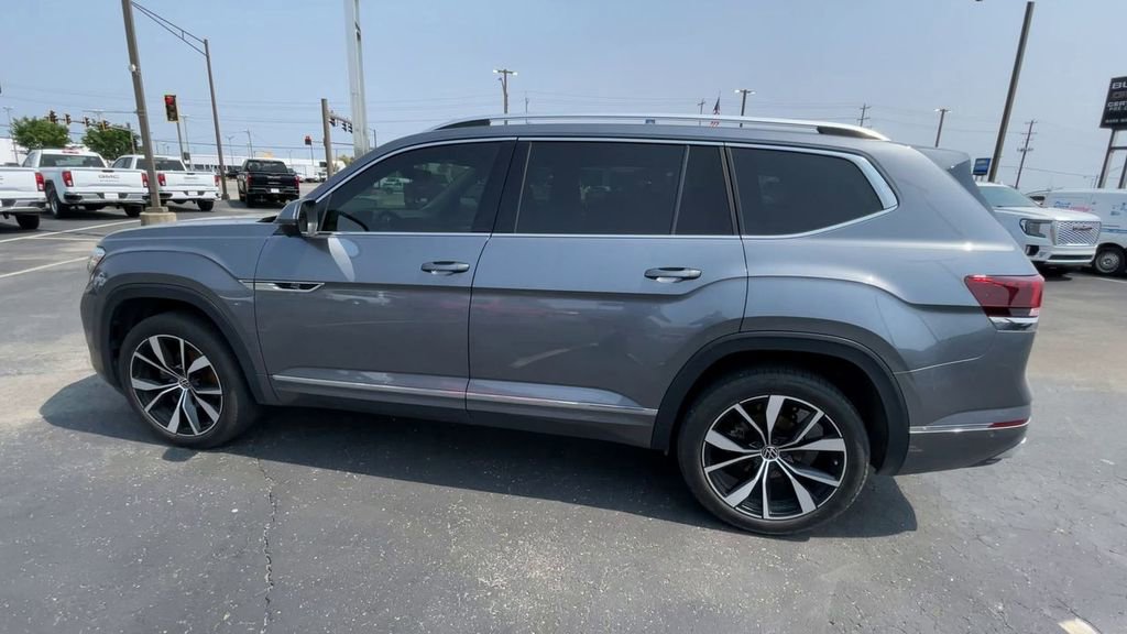 Used 2024 Volkswagen Atlas SEL Premium R-Line AWD/4WD image 7