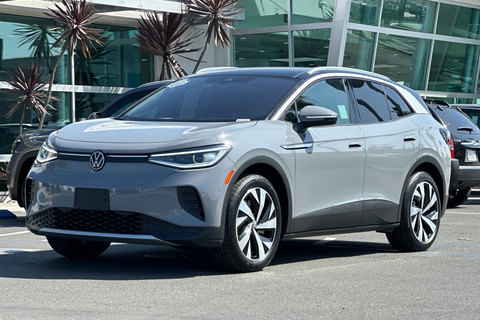 Used 2021 Volkswagen ID.4 Pro S w/ Gradient Package image 8