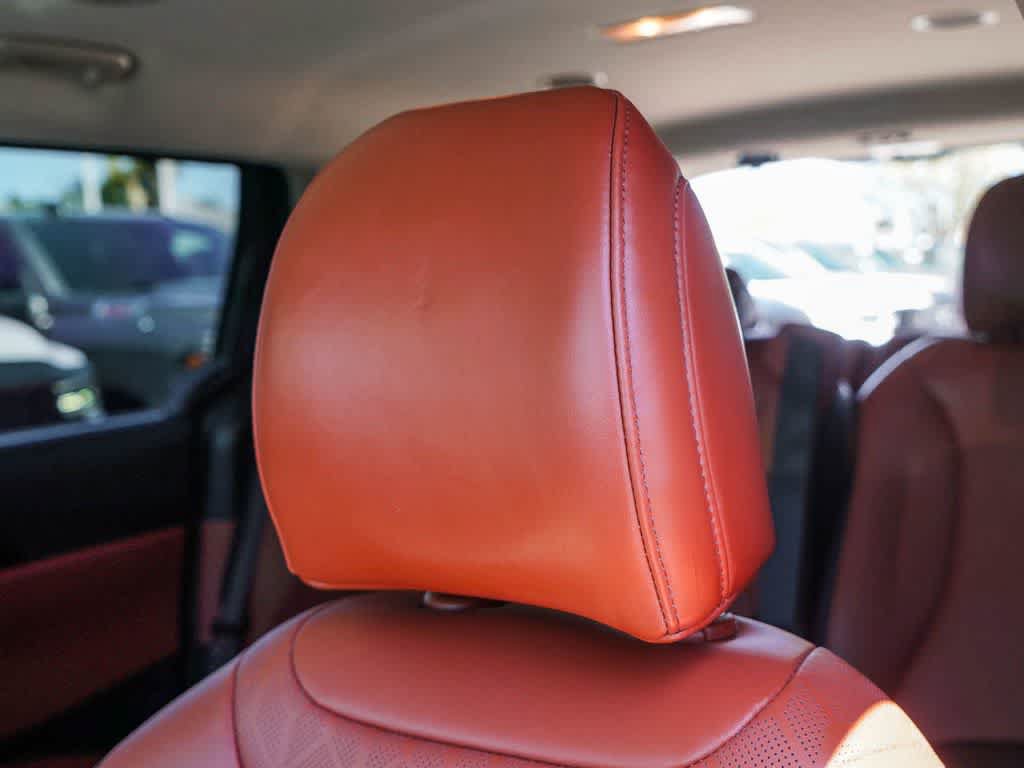 Used 2024 Kia Carnival SX FWD image 23