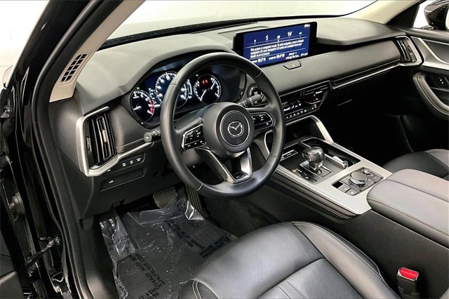 Used 2025 MAZDA CX-90 3.3 Turbo w/ Preferred Package image 12