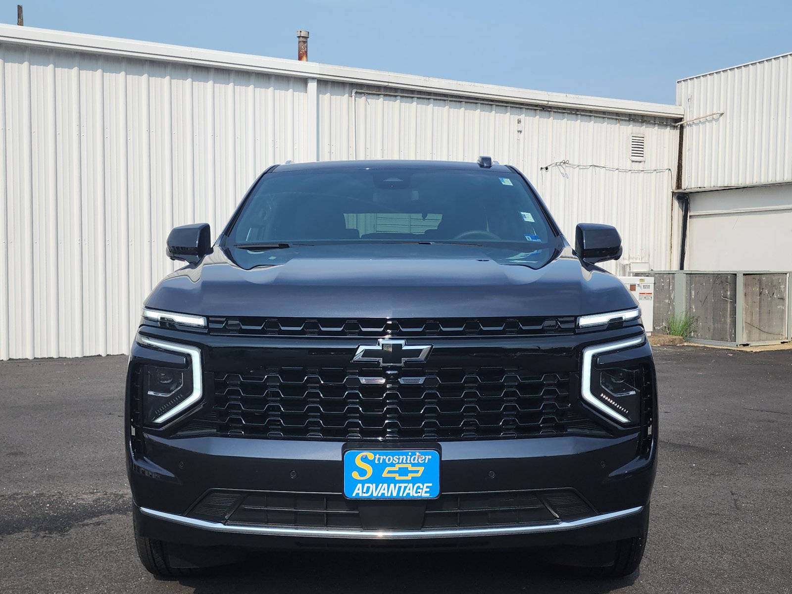 New 2026 Chevrolet Tahoe LS w/ LS Custom Edition AWD/4WD image 8