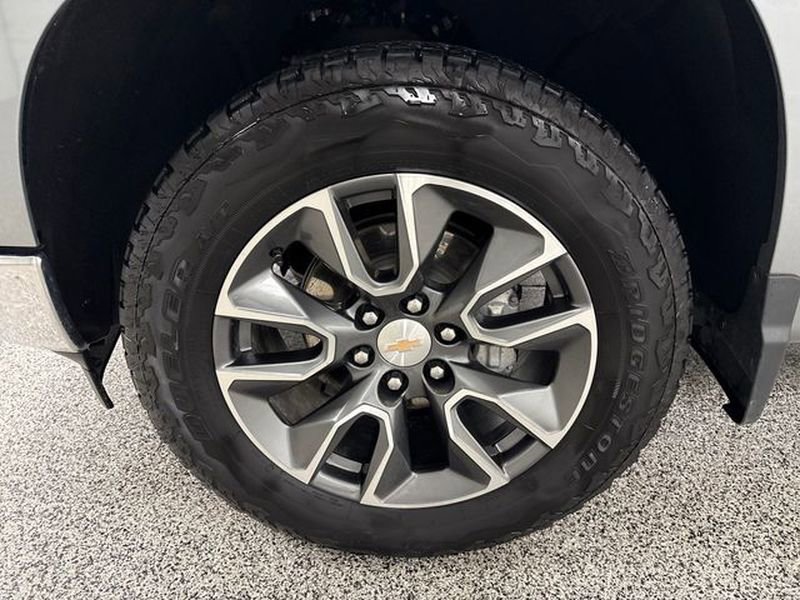 Used 2025 Chevrolet Silverado 1500 LT image 20