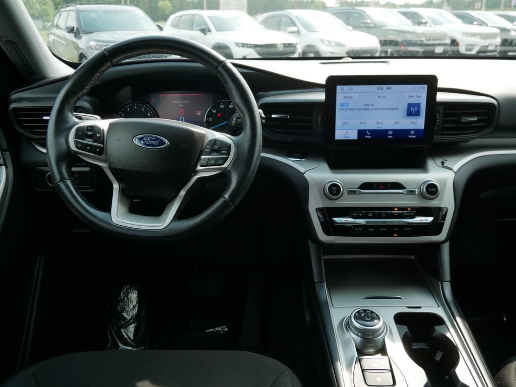 Certified 2022 Ford Explorer XLT AWD/4WD image 16