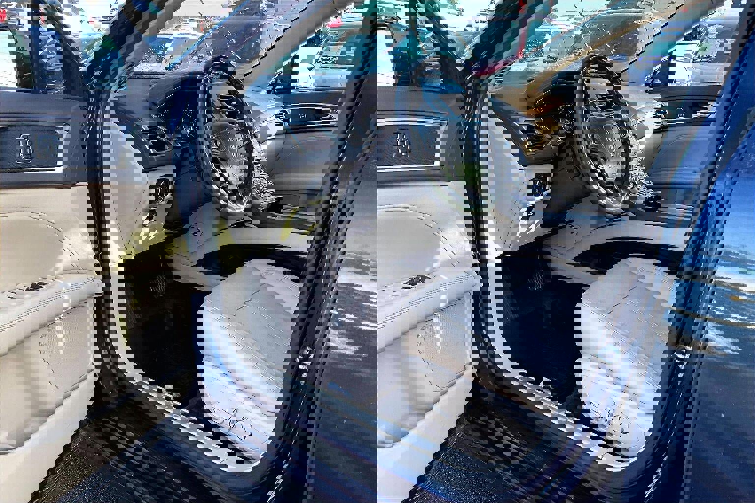 Used 2017 Lincoln MKZ Reserve w/ Climate Package image 14