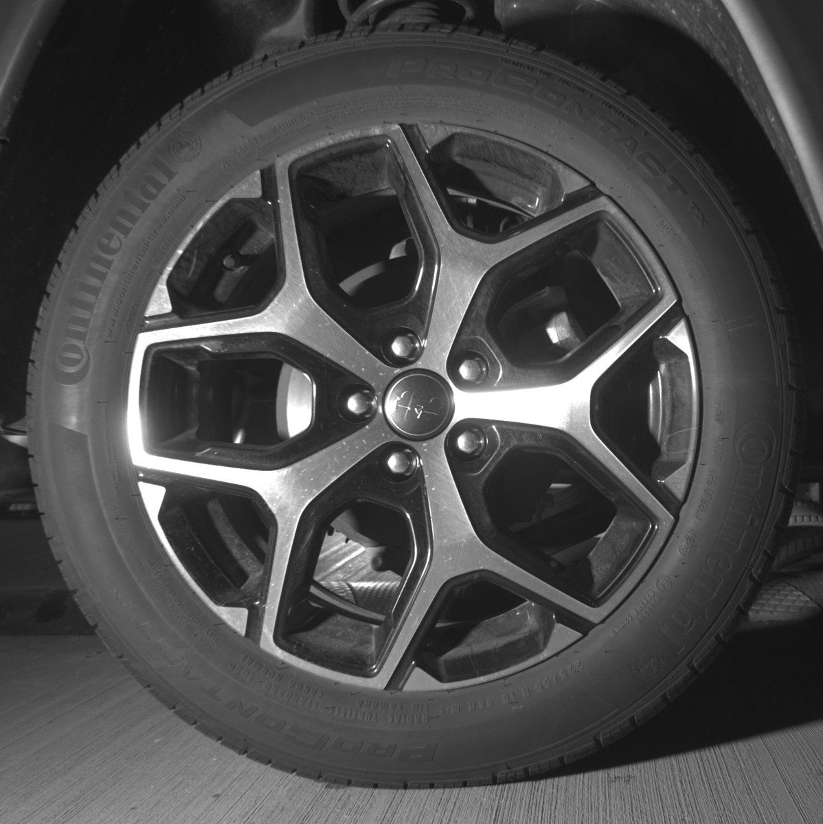 Used 2025 Jeep Compass Limited image 15