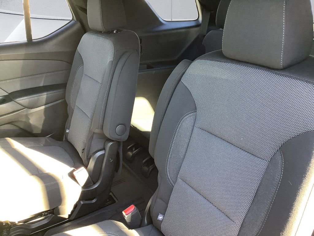 Used 2023 Chevrolet Traverse LT w/ LPO, Floor Liner Package image 17