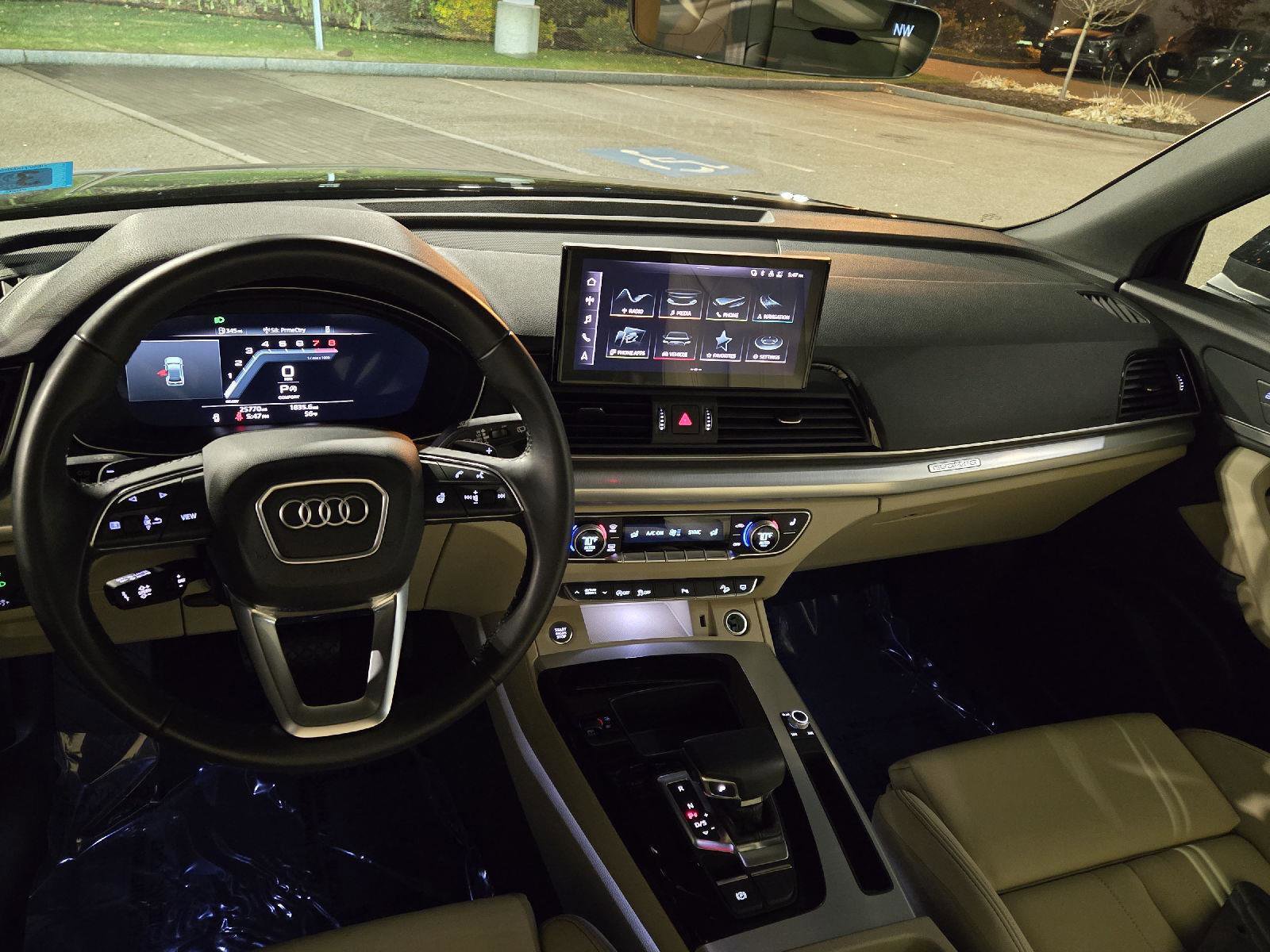 Used 2025 Audi Q5 2.0T Premium image 9