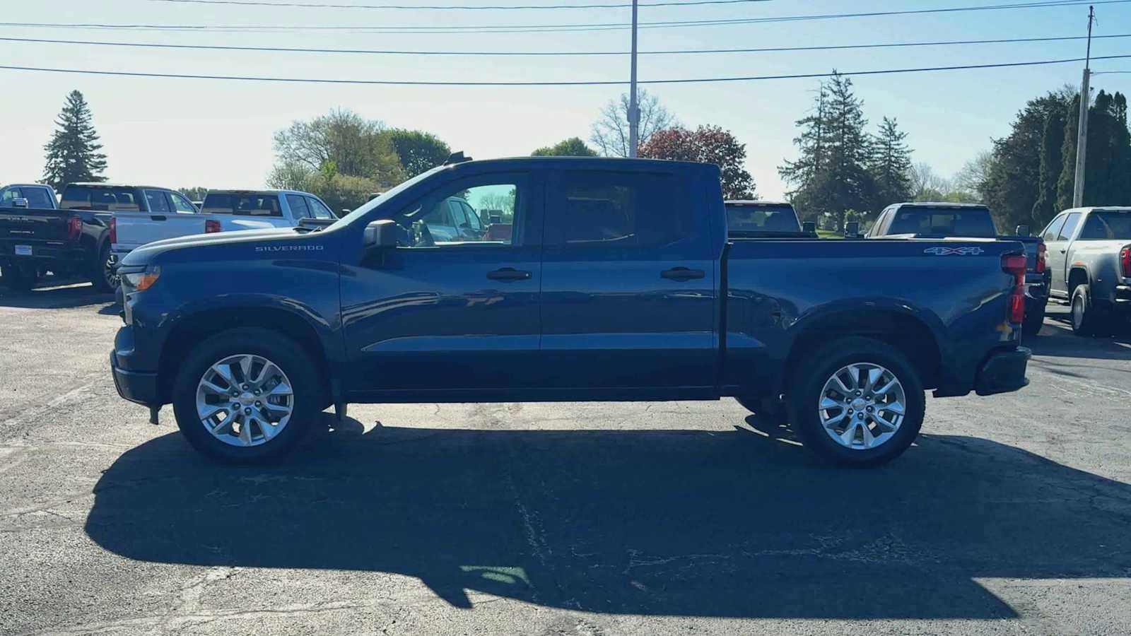 Certified 2023 Chevrolet Silverado 1500 Custom AWD/4WD image 5