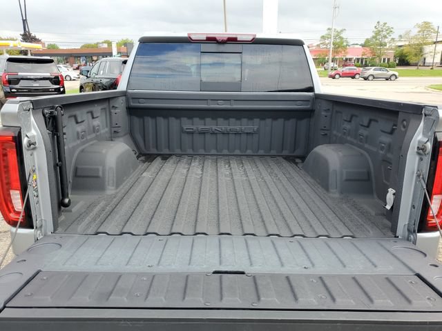 Used 2024 GMC Sierra 1500 Denali w/ Denali Reserve Package AWD/4WD image 8