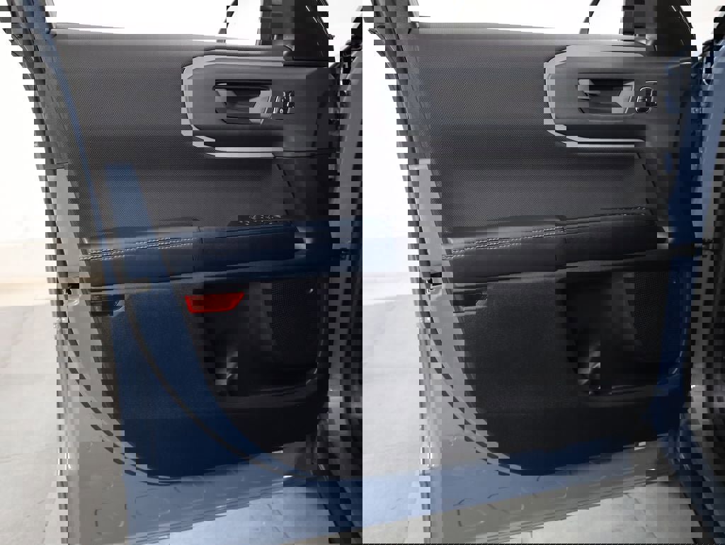 Used 2024 Ford Bronco Sport Outer Banks image 7