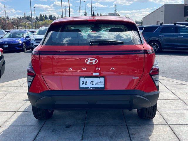 New 2026 Hyundai Kona SE AWD/4WD image 8