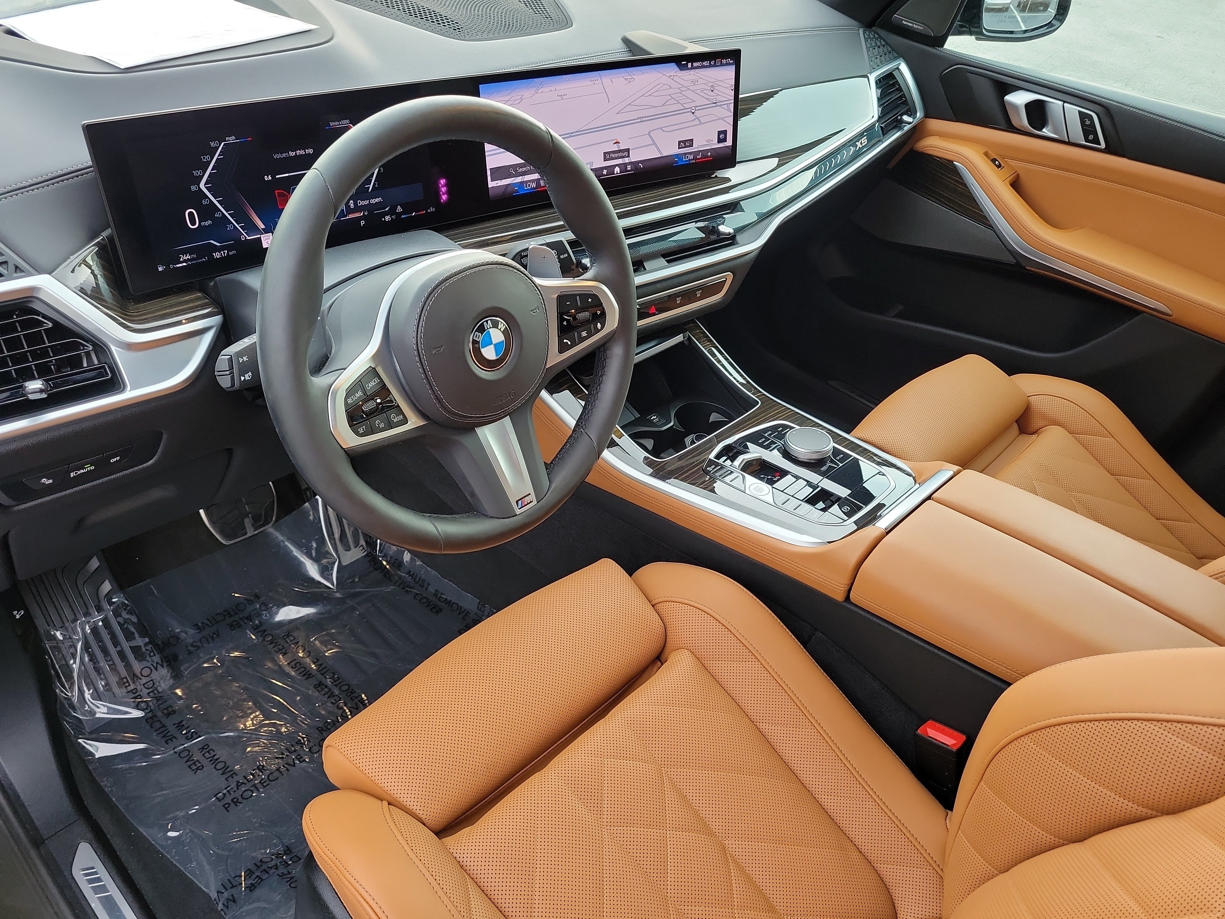 Used 2025 BMW X5 xDrive40i w/ M Sport Package AWD/4WD image 24