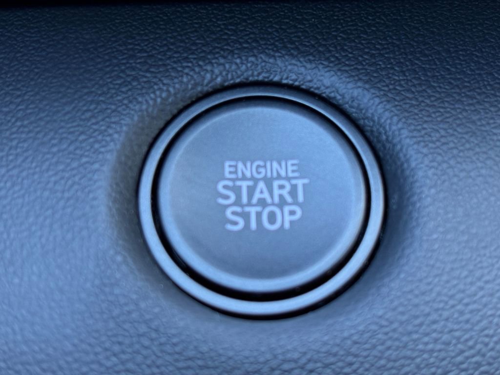 New 2026 Hyundai Elantra Sport w/ Cargo Package FWD image 17