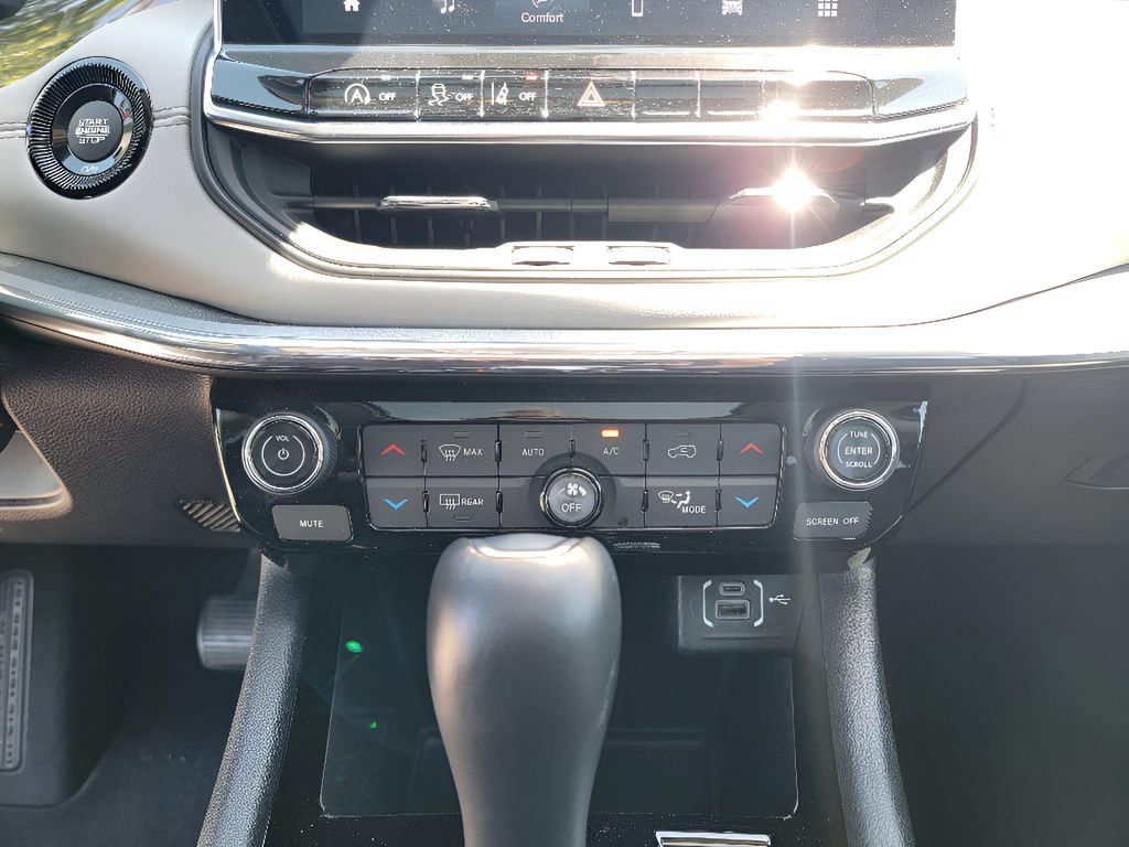 Used 2022 Jeep Compass Limited w/ Sun and Sound Group AWD/4WD image 23