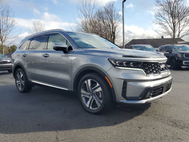 Certified 2022 Kia Sorento SX Prestige w/ Panoramic Sunroof Package image 3