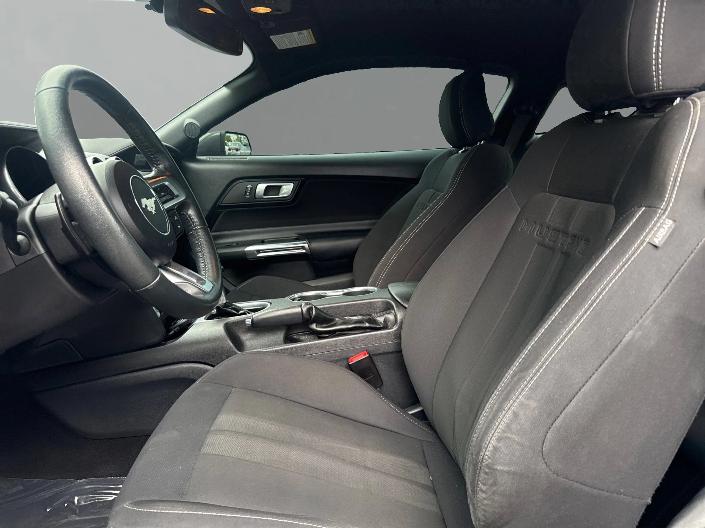 Used 2019 Ford Mustang Coupe w/ Black Accent Package RWD image 9
