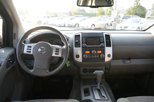 Used 2018 Nissan Frontier SV w/ Value Truck Package RWD image 17