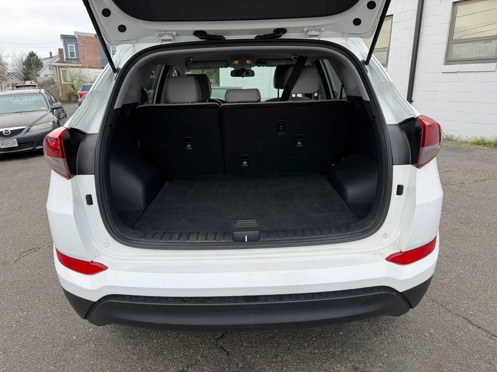 Used 2018 Hyundai Tucson SEL FWD image 12