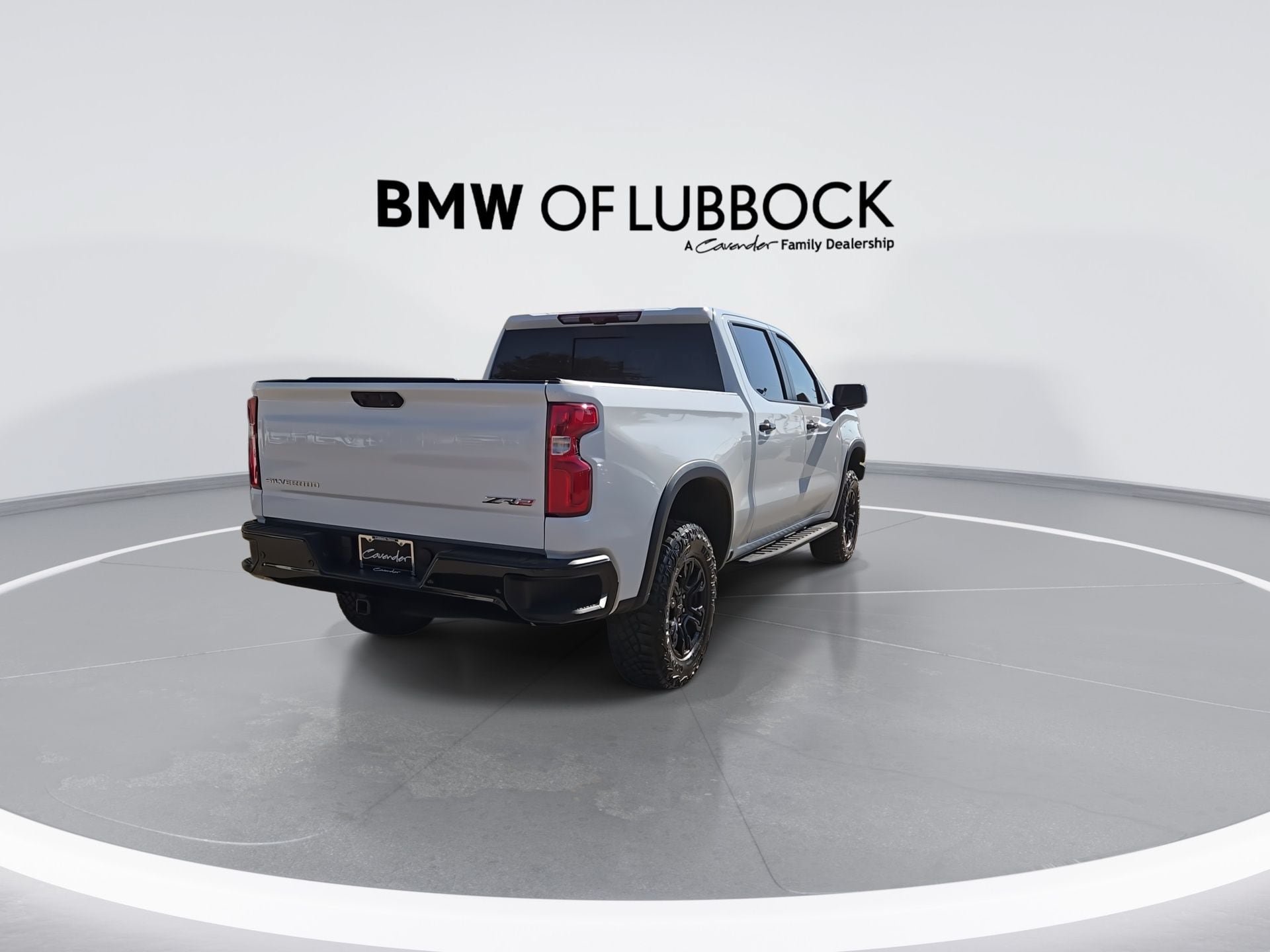 Used 2024 Chevrolet Silverado 1500 ZR2 w/ Technology Package AWD/4WD image 8