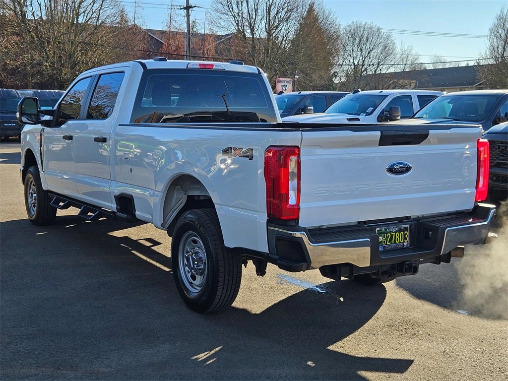 Used 2024 Ford F250 XL w/ XL Chrome Package image 5