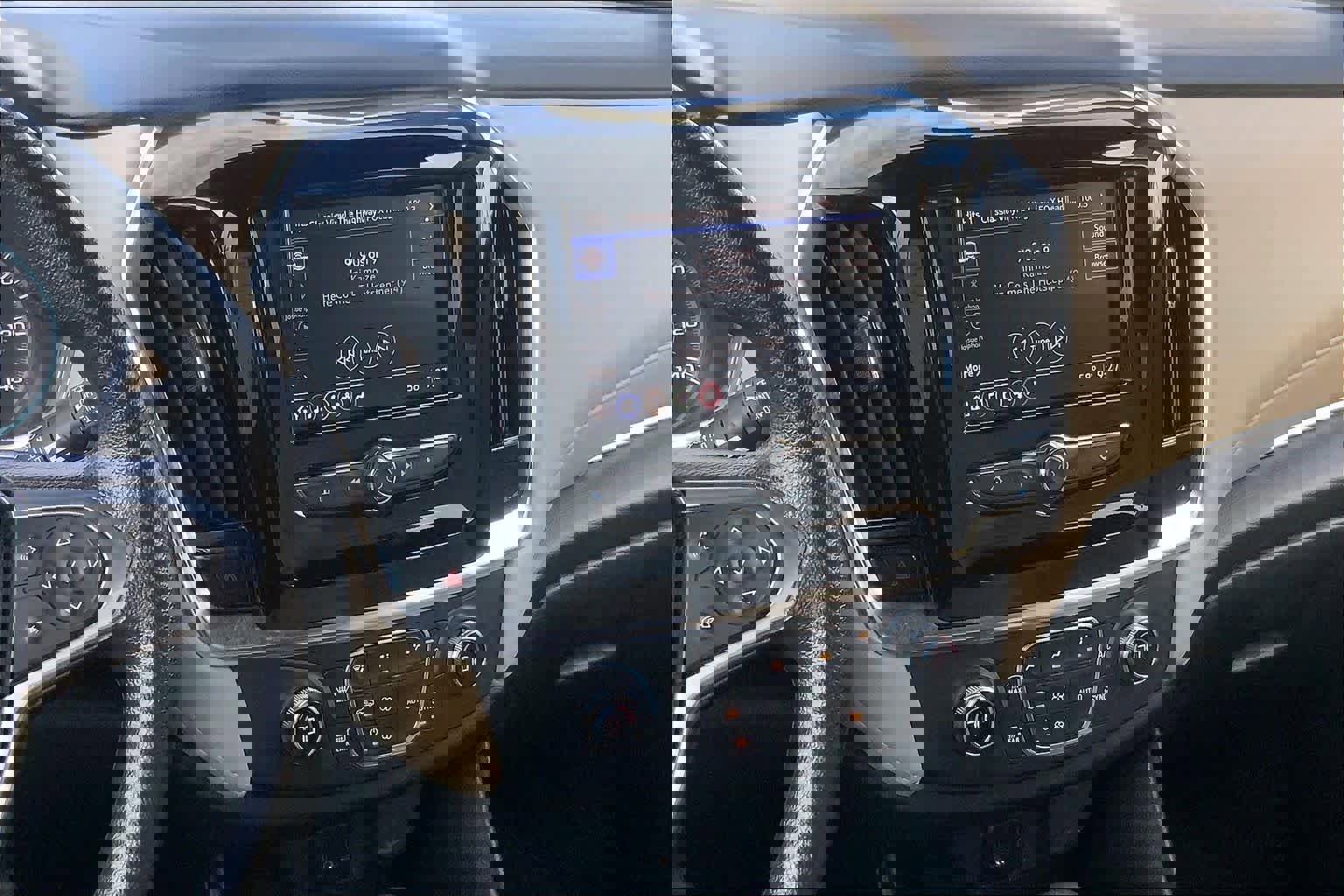 Used 2023 Chevrolet Traverse LS image 6