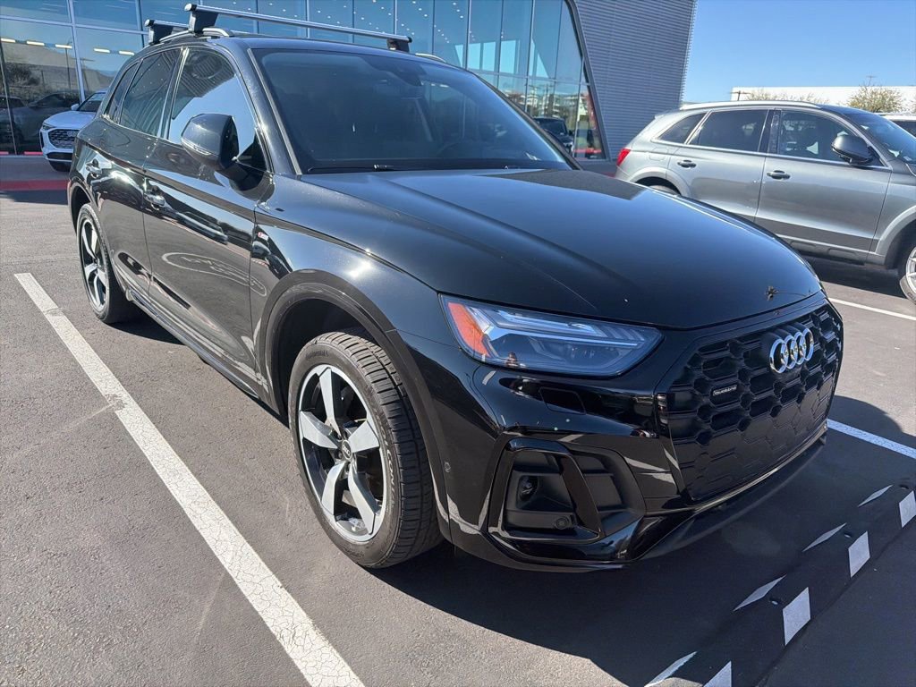 Certified 2022 Audi Q5 2.0T Prestige image 3