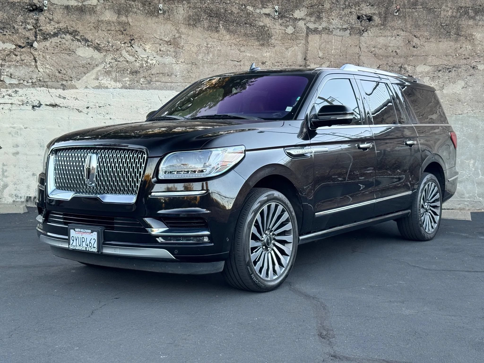 Used 2019 Lincoln Navigator L Reserve AWD/4WD image 8