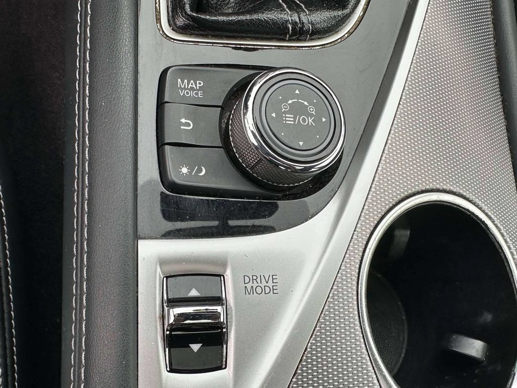 Used 2015 INFINITI Q50 AWD w/ Navigation Package image 28