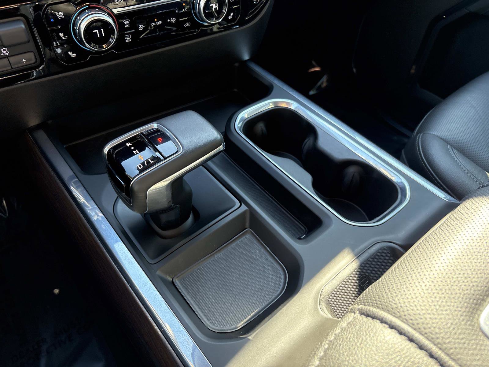 Certified 2022 GMC Sierra 1500 SLT w/ SLT Premium Package image 26